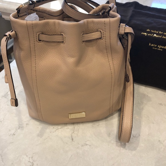 Kate Spade Blush drawstring Purse - Picture 5 of 9